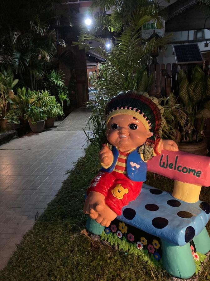 Md House Hotel Chiang Mai Bagian luar foto