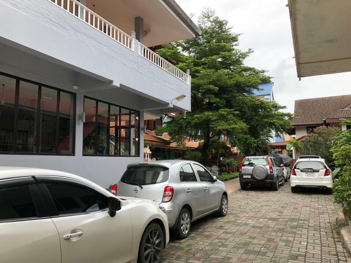 Md House Hotel Chiang Mai Bagian luar foto